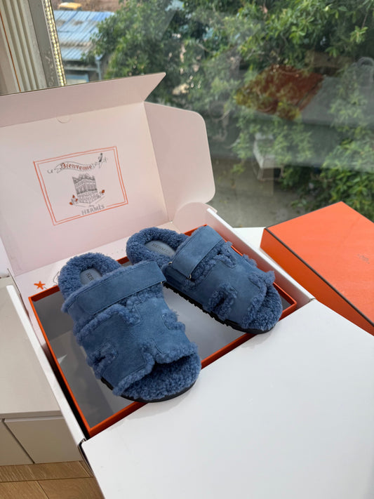 HM Chypre Sandals Dark Blue Shearling Suede 967718