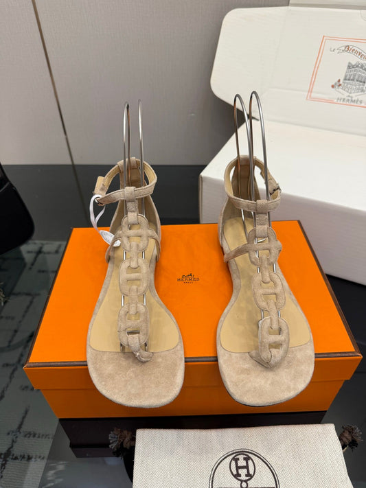 HM Milos Sandal Khahi Suede 829166