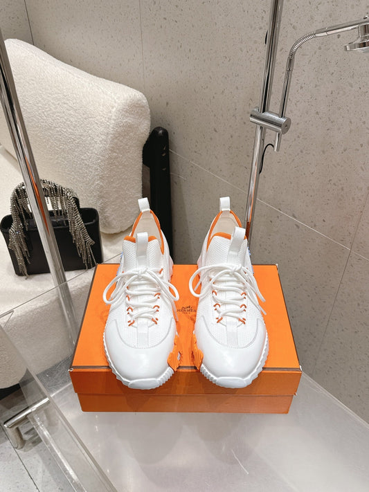 HM Lift Slip-On Sneaker White Orange Blue Fabric Suede 608249