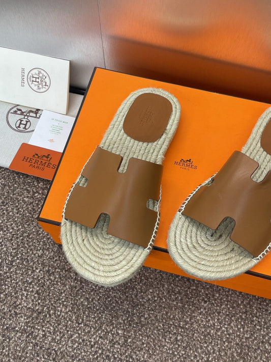HM 25 Antigua Espadrilles Gold Calfskin