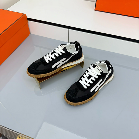 HM 2026 Casual Sneakers Black White Suede 667354
