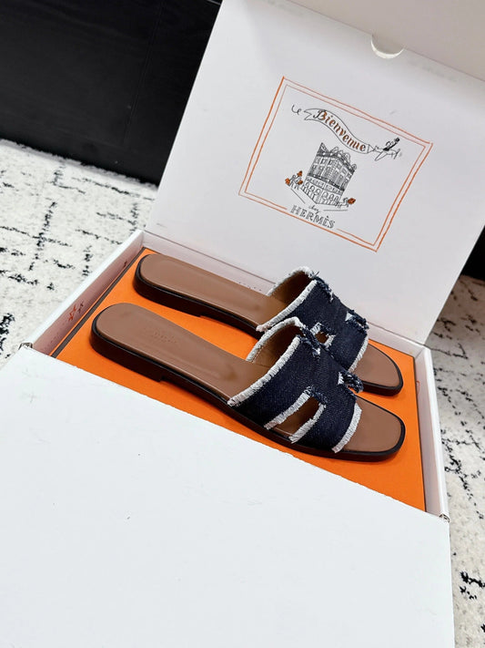 HM 26ss Oran Sandals Dark Brown Canvas Cowhide 617217