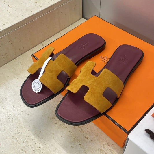 HM 26ss Oran Sandals Burgundy Yellow Suede Cowhide 607211