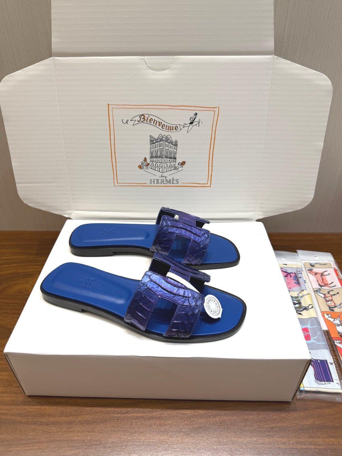 HM Sandal Blue Iris Metallic in Snakeskin 788522