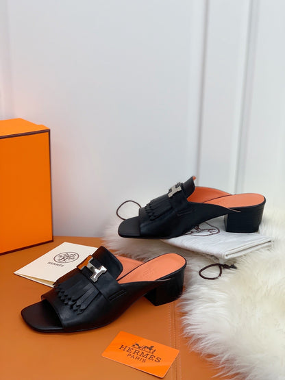 HM Alma Sandals 45mm Light Brown Black Cowhide 546341