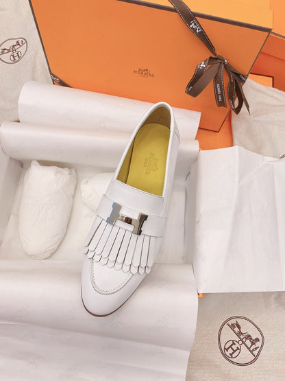 HM Mocassins Royal Loafers White Goat Leather 348019
