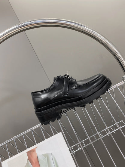 HM 26s Loafer In Black Lambskin With Silver Hardware