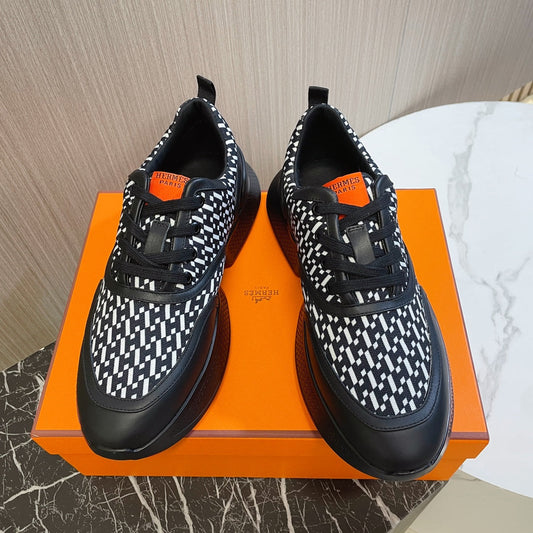 GIGA SNEAKER BLACK CALFSKIN SPECIAL