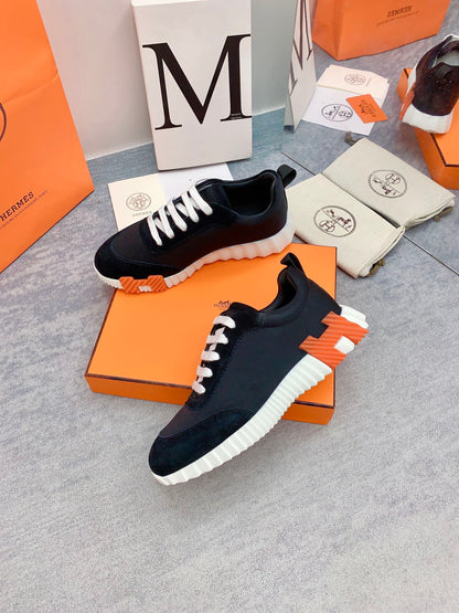 HM Bouncing Sneaker In Black Lambskin 106435