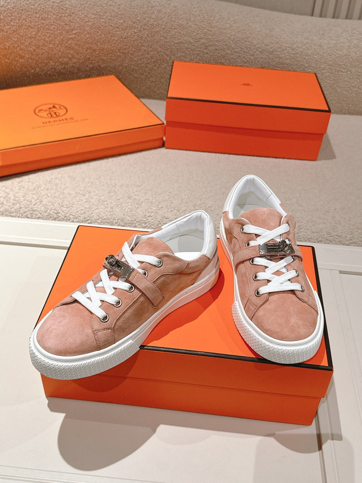HM Day Sneakers Pink White Suede Calfskin 577495