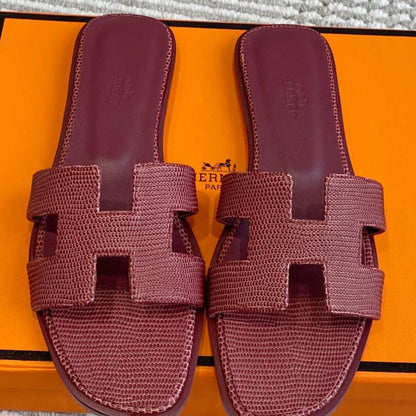 HM Oran Sandal Red Burgundy Sheepskin 291399