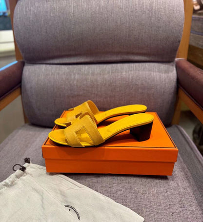 Oasis Sandal 50 Yellow Epsom Calfskin