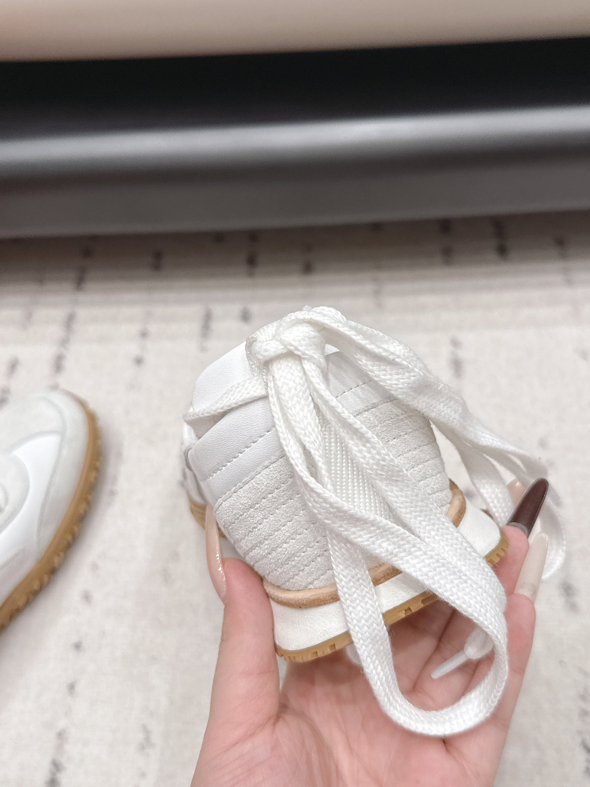 HM 26s Mascot Sneakers White Suede Lambskin 905304