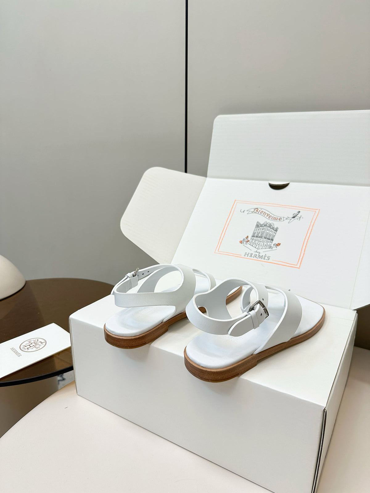 HM Karen Sandals White Calfskin 369789