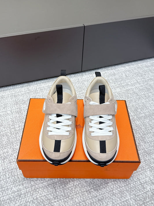 HM 25s Loop Sneaker Beige Galet Suede Lamskin 462190