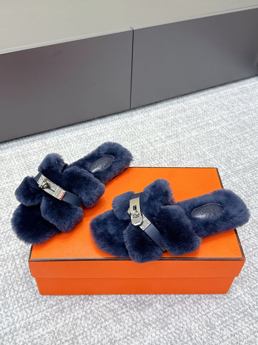 HM 25s H Shaped Slipper with Buckle Navy Blue Shearling 462192