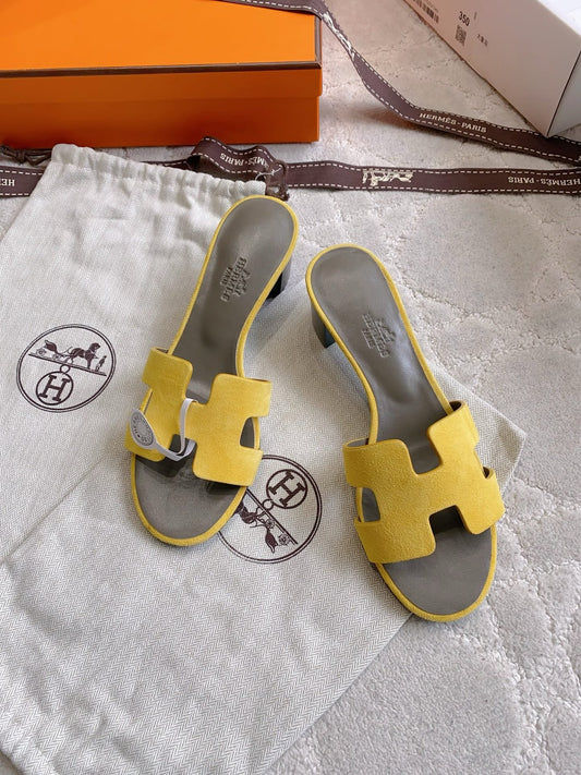 HM 26s Oran Sandal Yellow Suede 724291