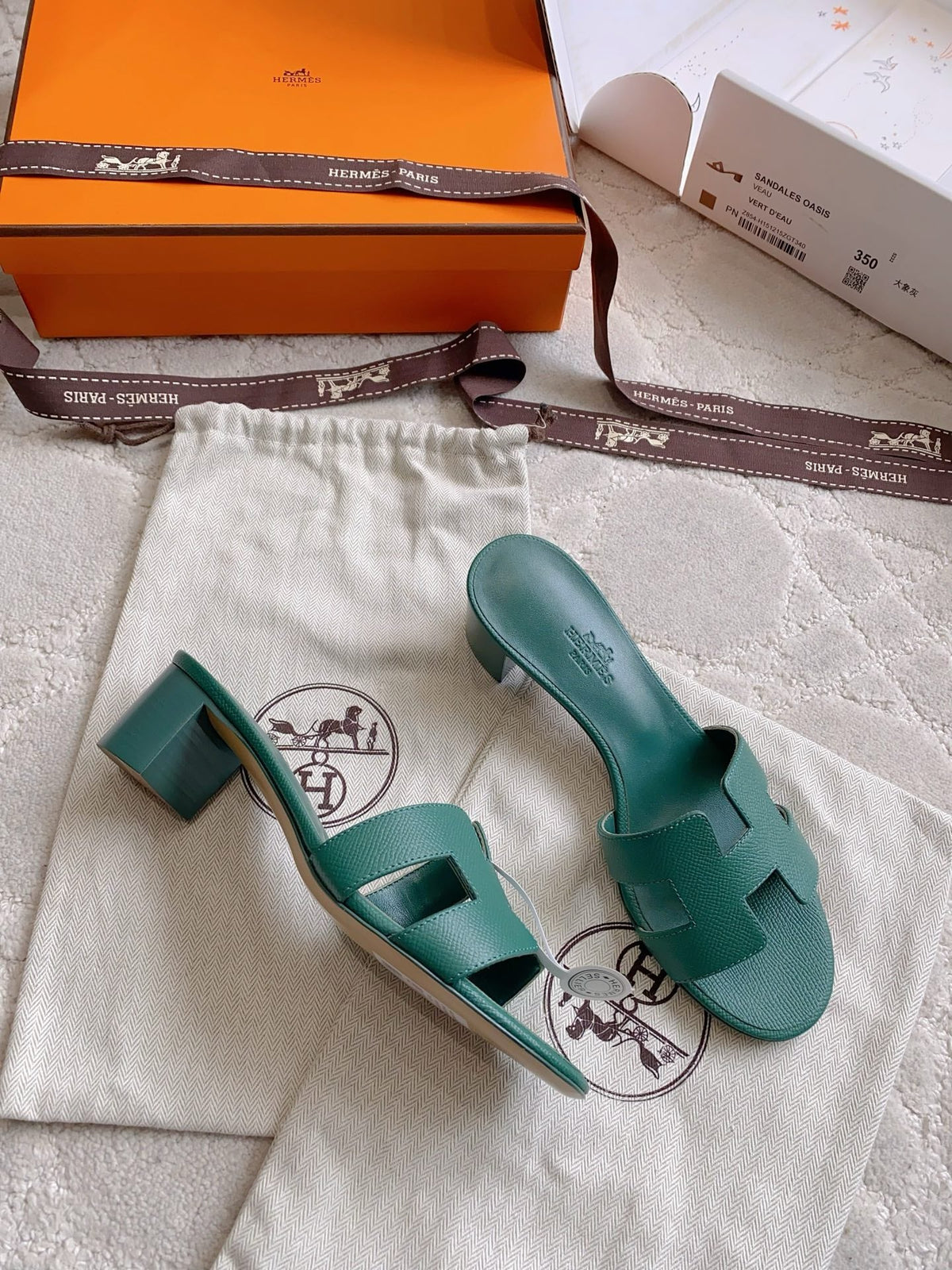 HM 26s Oran Sandal Teal Green Espom Goatskin 724267