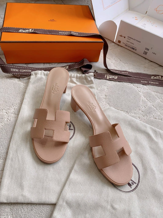 HM 26s Oran Sandal Dusty Peach Espom Goatskin 724272