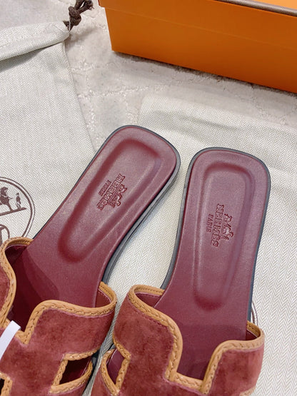 HM 26s Oran Sandal Burgundy Suede Goatskin 724345