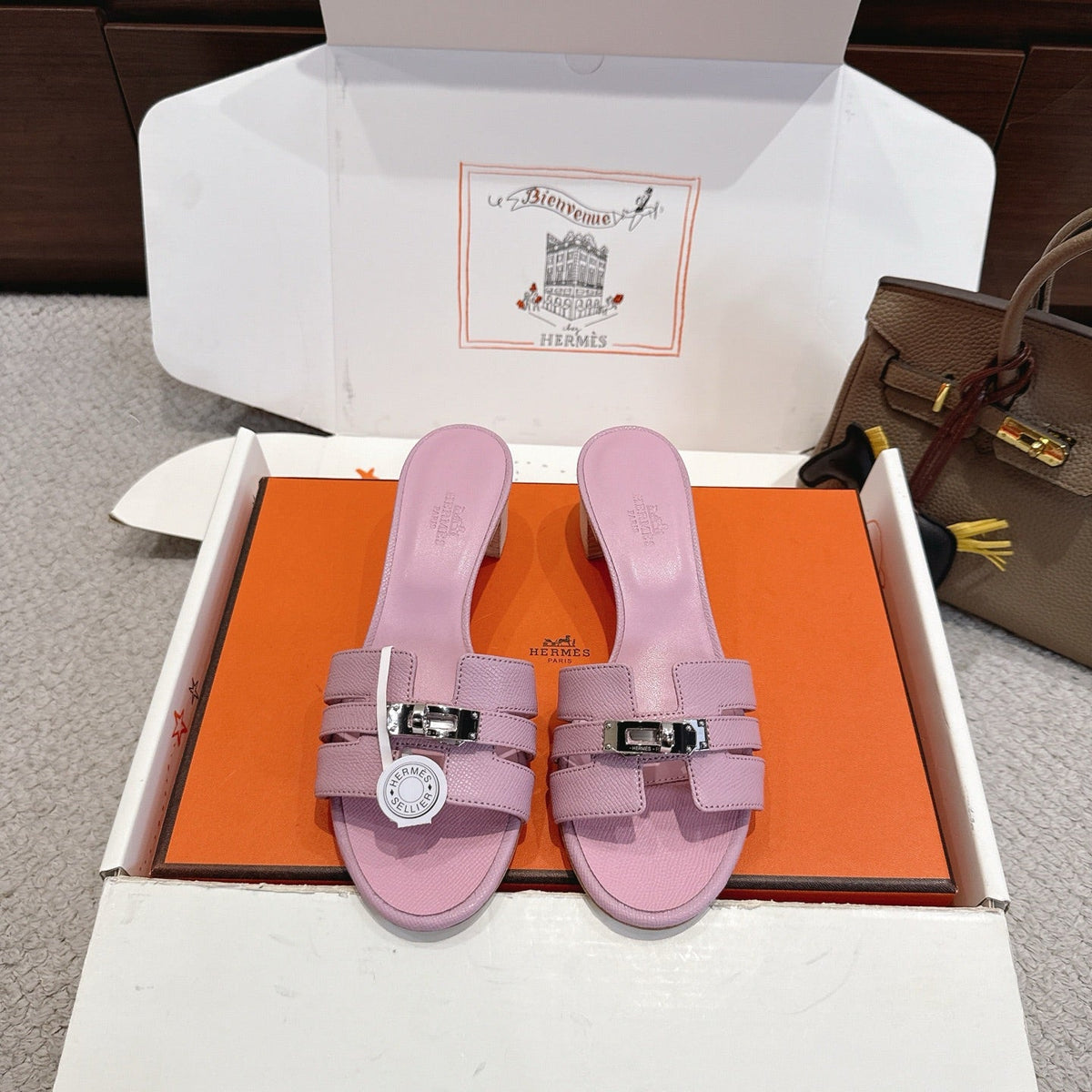 HM Kelly Buckle Sandals 5cm Light Pink Leather 804989