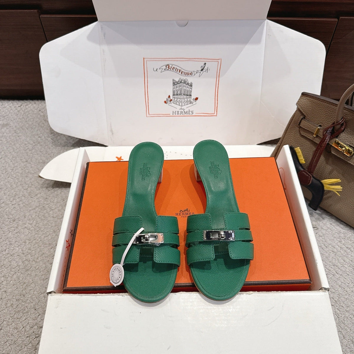 HM Kelly Buckle Sandals 5cm Green Leather 804993