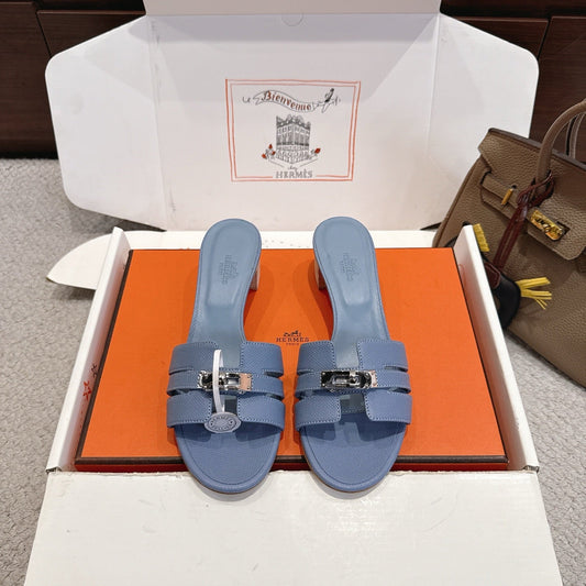 HM Kelly Buckle Sandals 5cm Blue-Gray Leather 804995