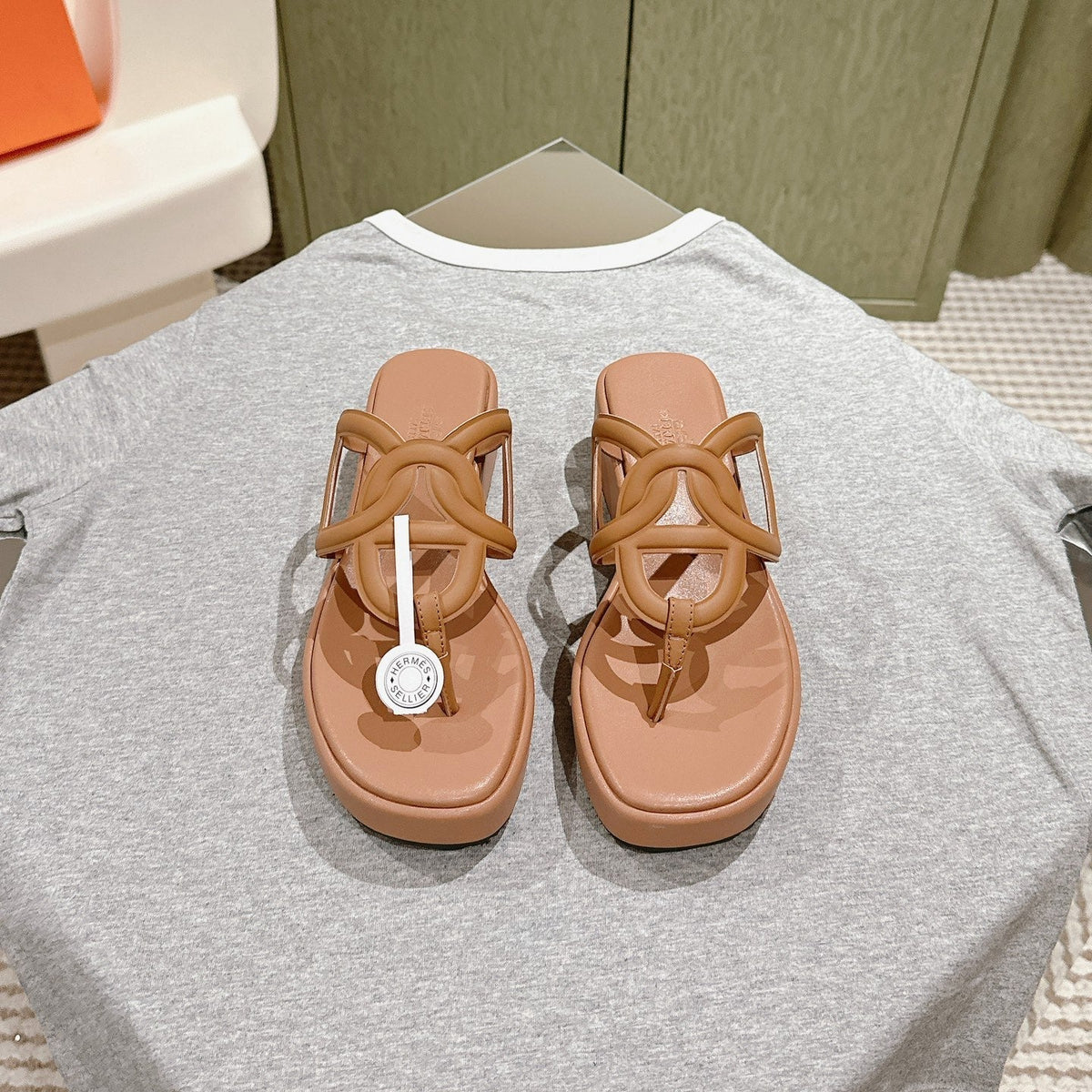HM  Gipsy  Sandals 50mm Light muted browns Sheepskin 484752