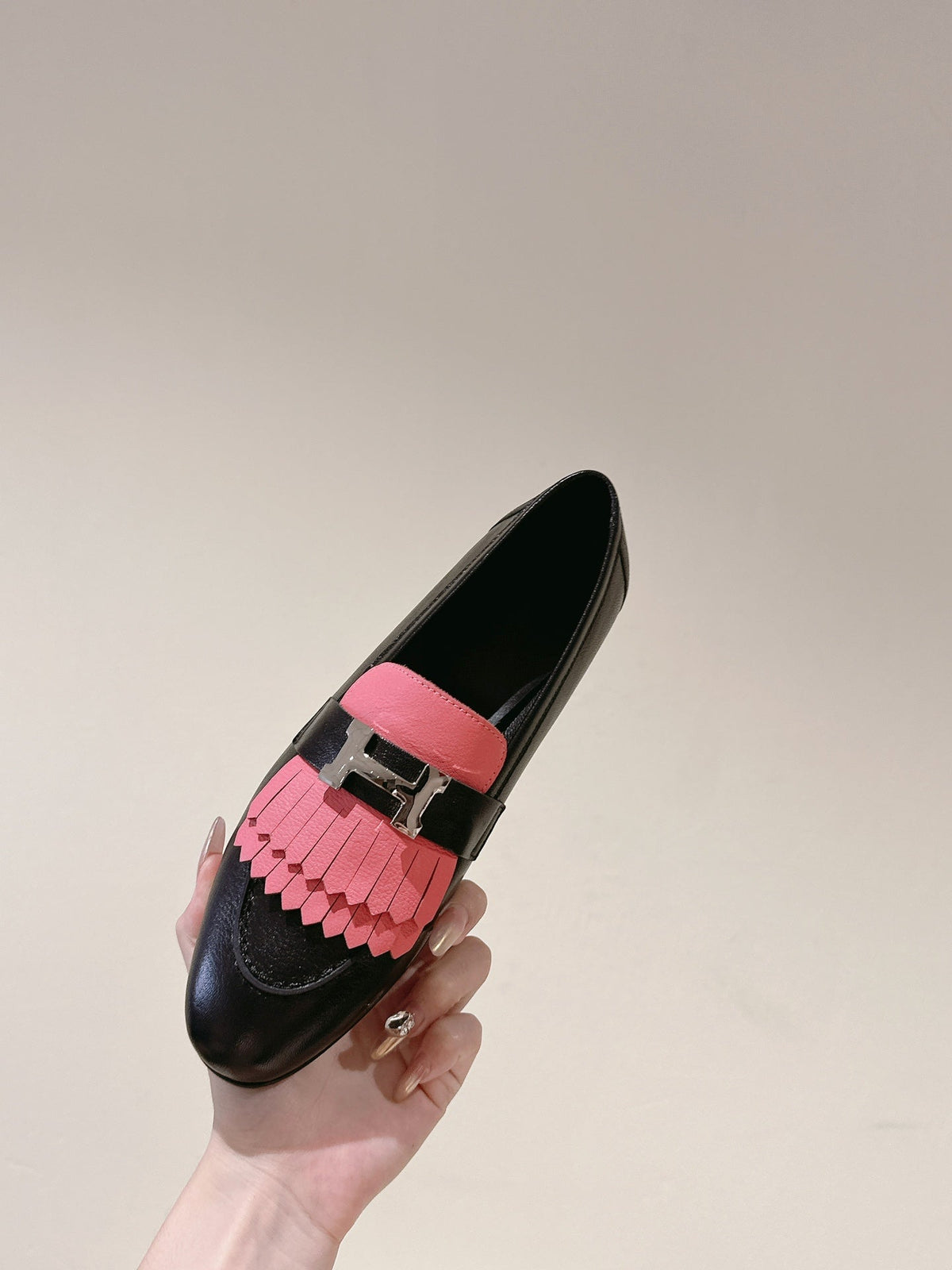 HM Mocassins Royal Loafers Black PInk Sheepskin 445011