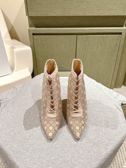 CD Capture  Ankle Boot  85mm Beige  Mesh & Suede 483090