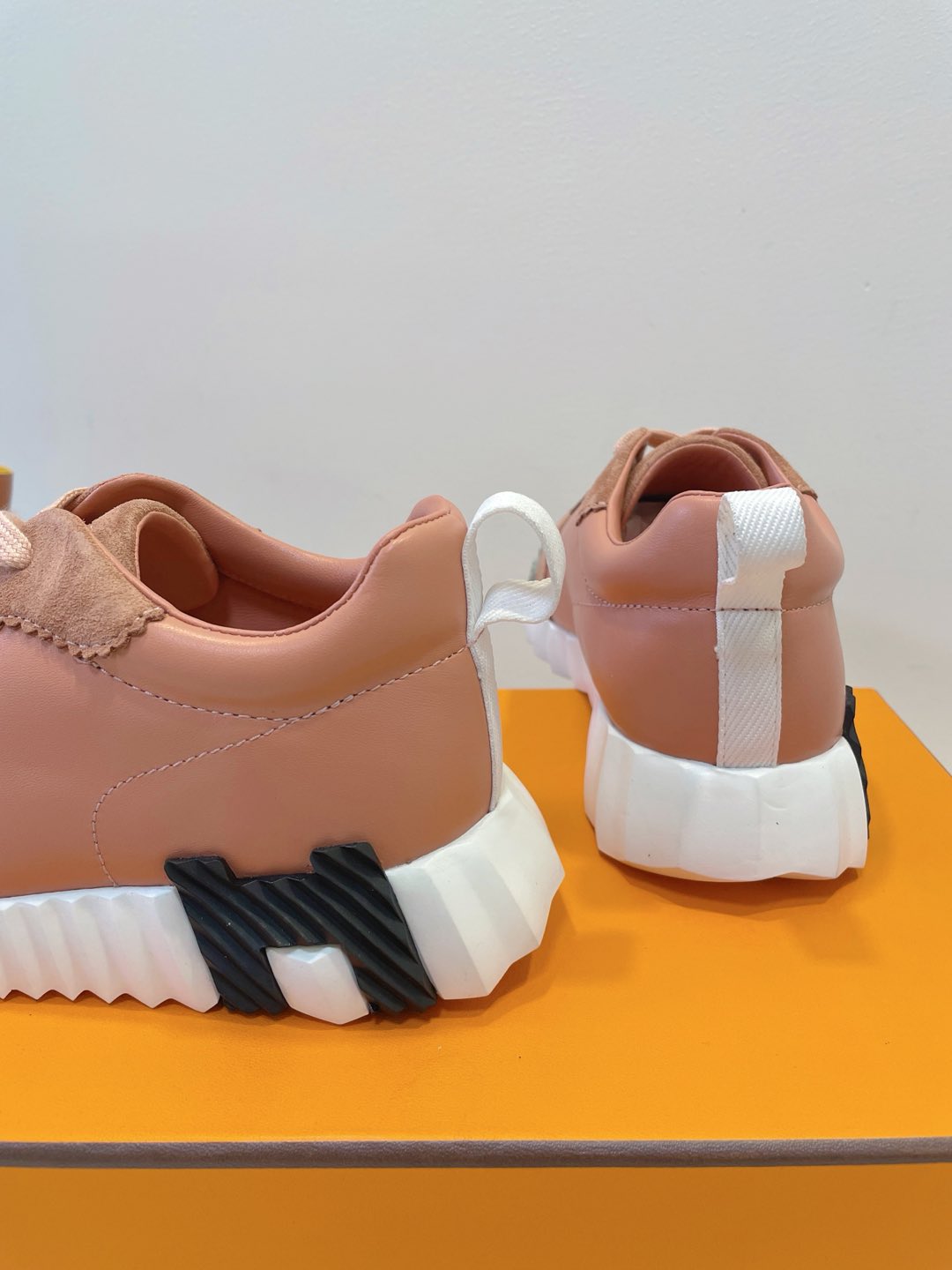 HM Bouncing sneaker Burnt Sienna Brown Calfskin and Suede 212291