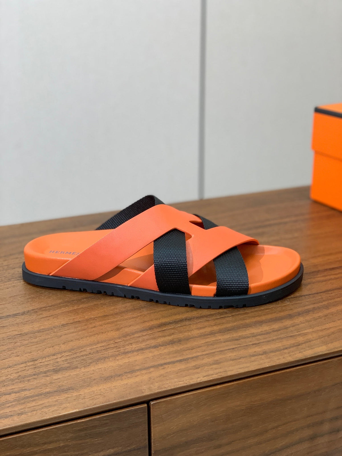 HM Kazimir Sandal Orange Black Frabic Calfskin 294011