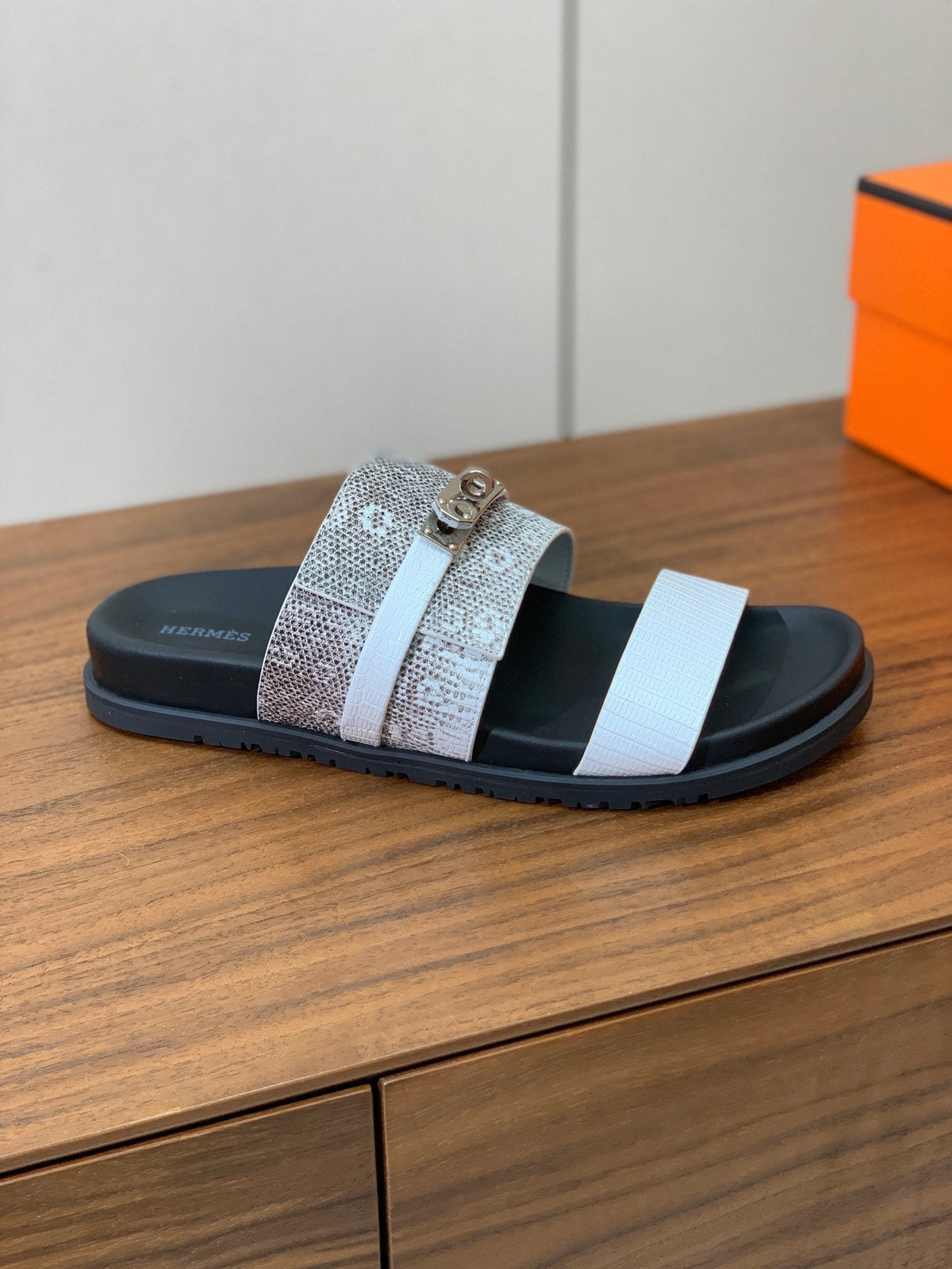 HM Jackson Sandal White Cowhide 294066