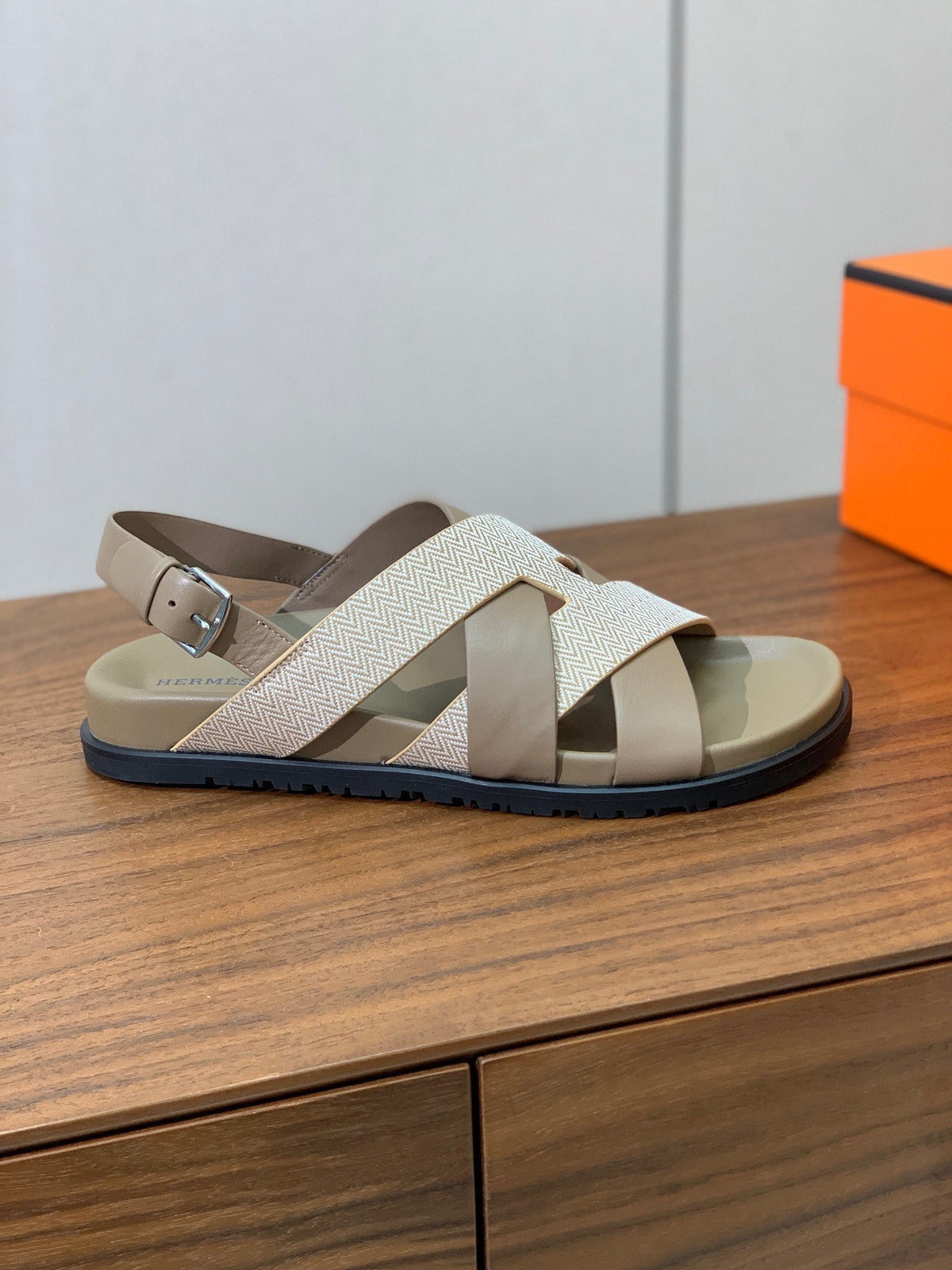 HM Heracles Sandals Etoupe Beige Frabic Calfskin 294069
