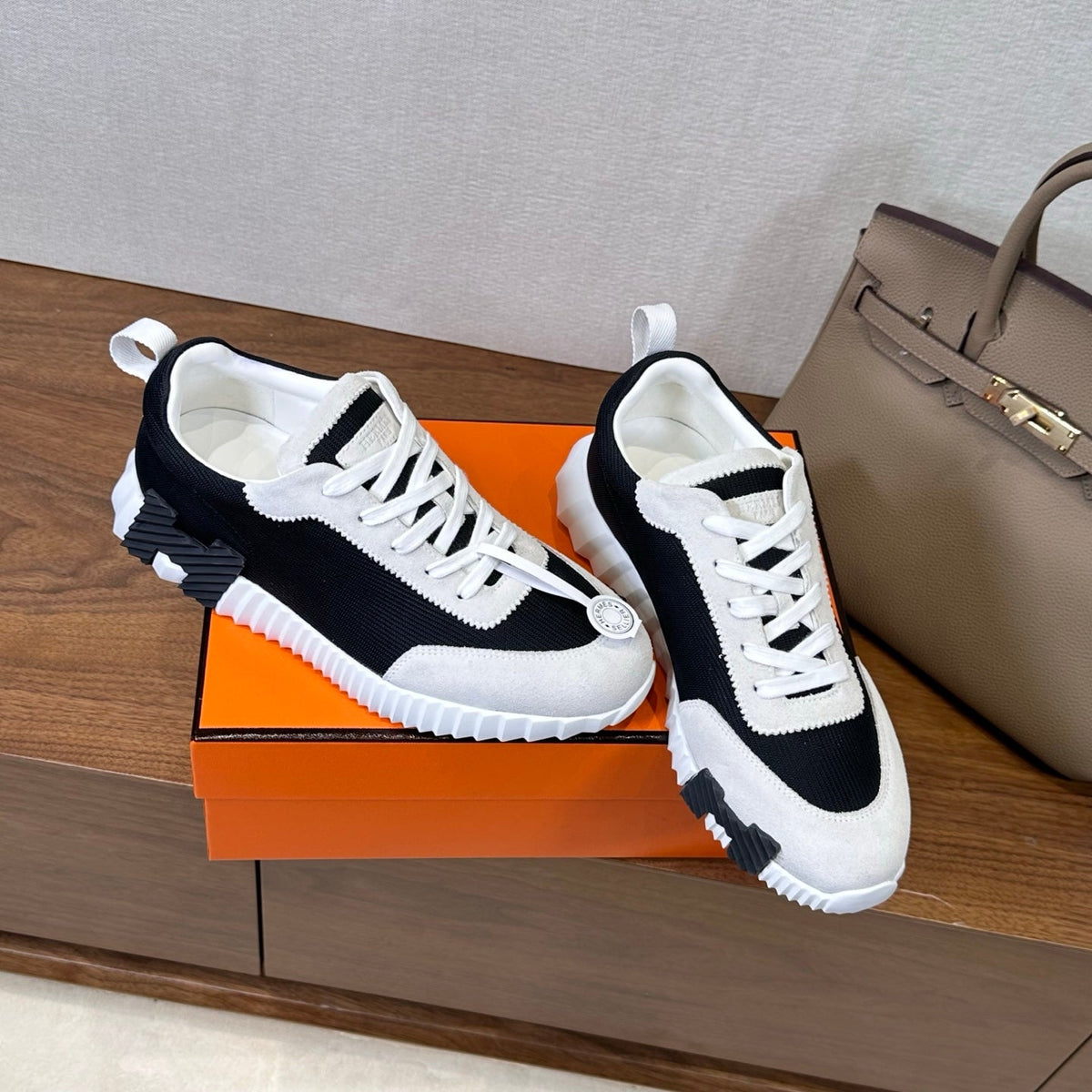 HM 26S Bouncing Sneaker In Black mix Grey Suede 543811