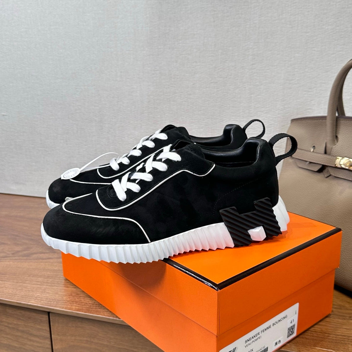 HM 26S Bouncing Sneaker In Black mix White Suede 543814