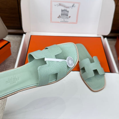 HM Oran Sandal Sage Green Embossed Lizard Leather 802375