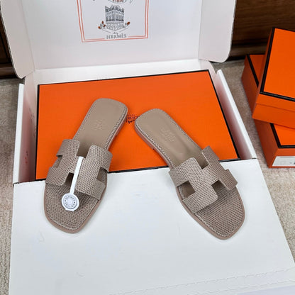 HM Oran Sandal Light Taupe Embossed Lizard Leather 802376