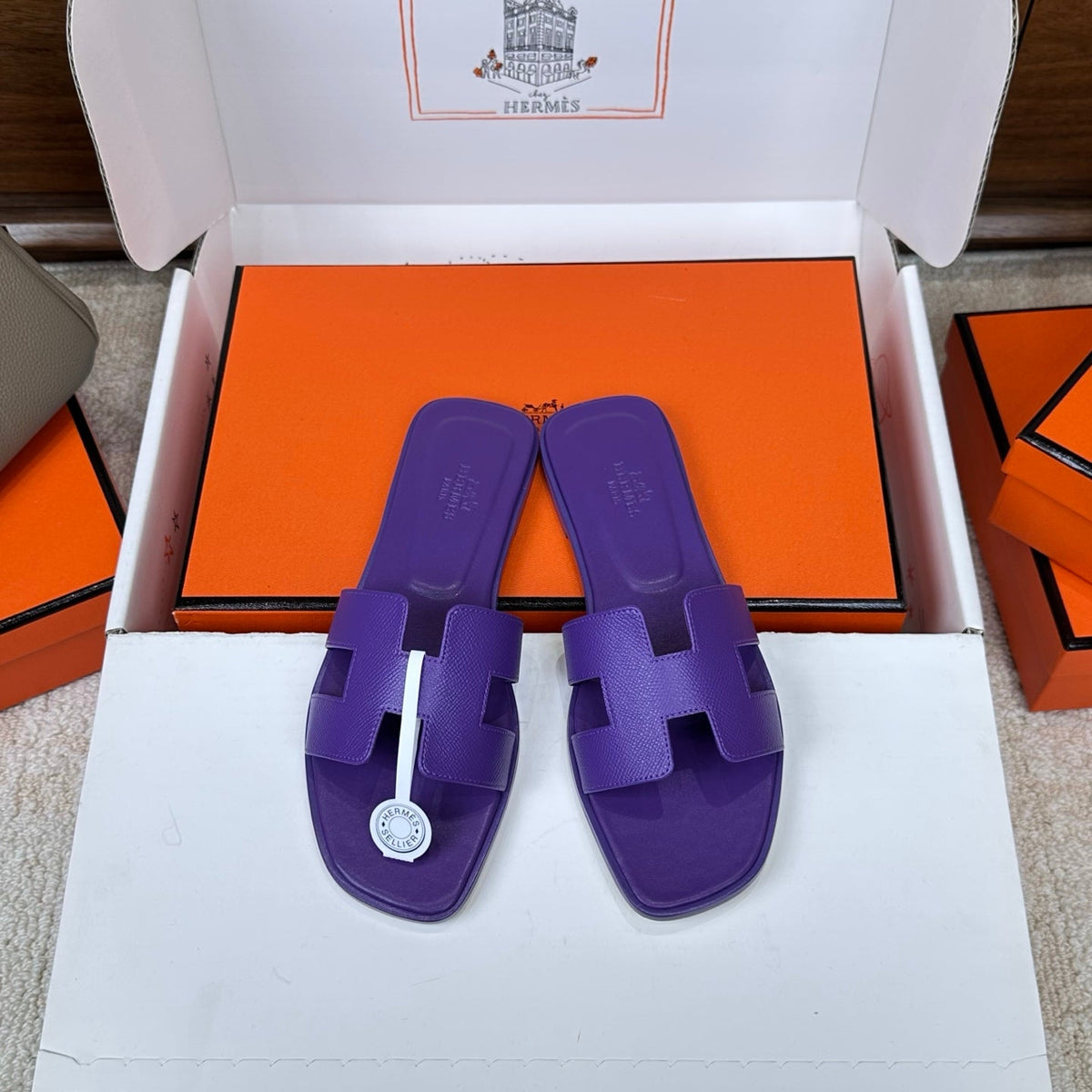 HM Oran Sandal Deep Purple Espom Sheepskin 802476