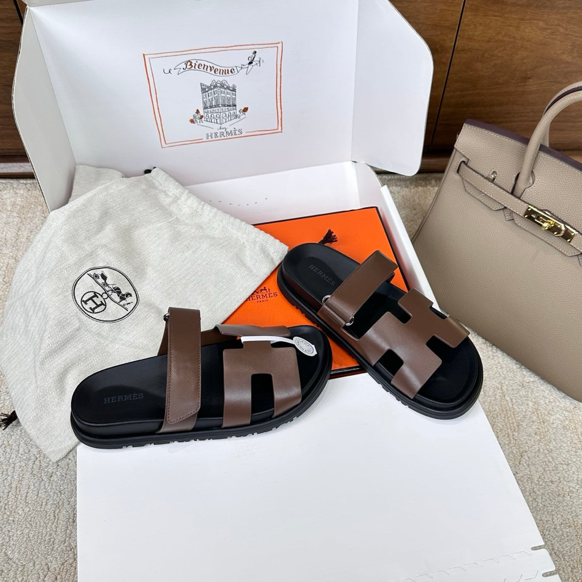 HM Chypre Sandal Black Coffee Leather 862401