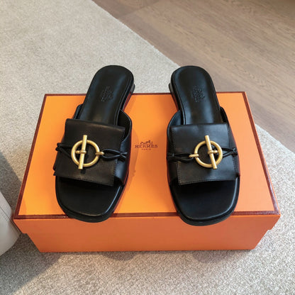 Isle Sandal Black Calfskin