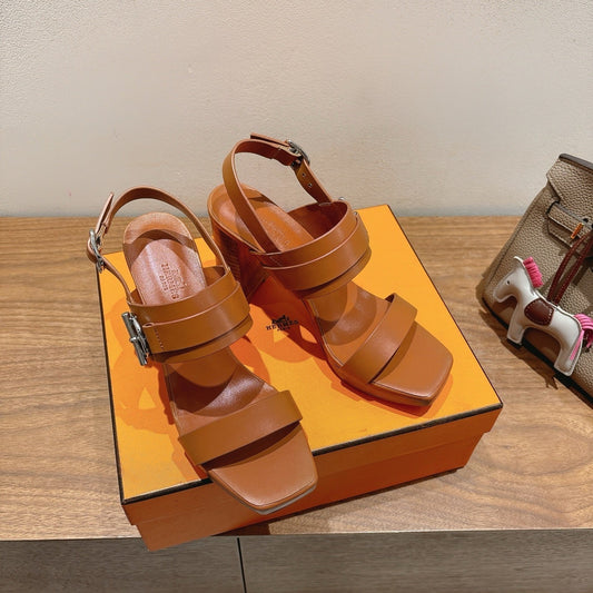 HM 26S Gigi 85 Sandal In Camel Brown Calfskin Silver Hardware