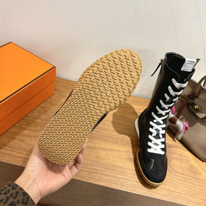 HM Lace Up Sneaker Black Suede Calfskin