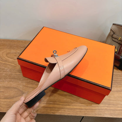 HM 26s Kelly Mule In Grey Beige Calfskin Silver Hardware