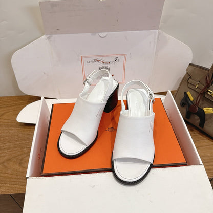 HM 26S Elda 60 Sandal White Calfskin Silver Hardware