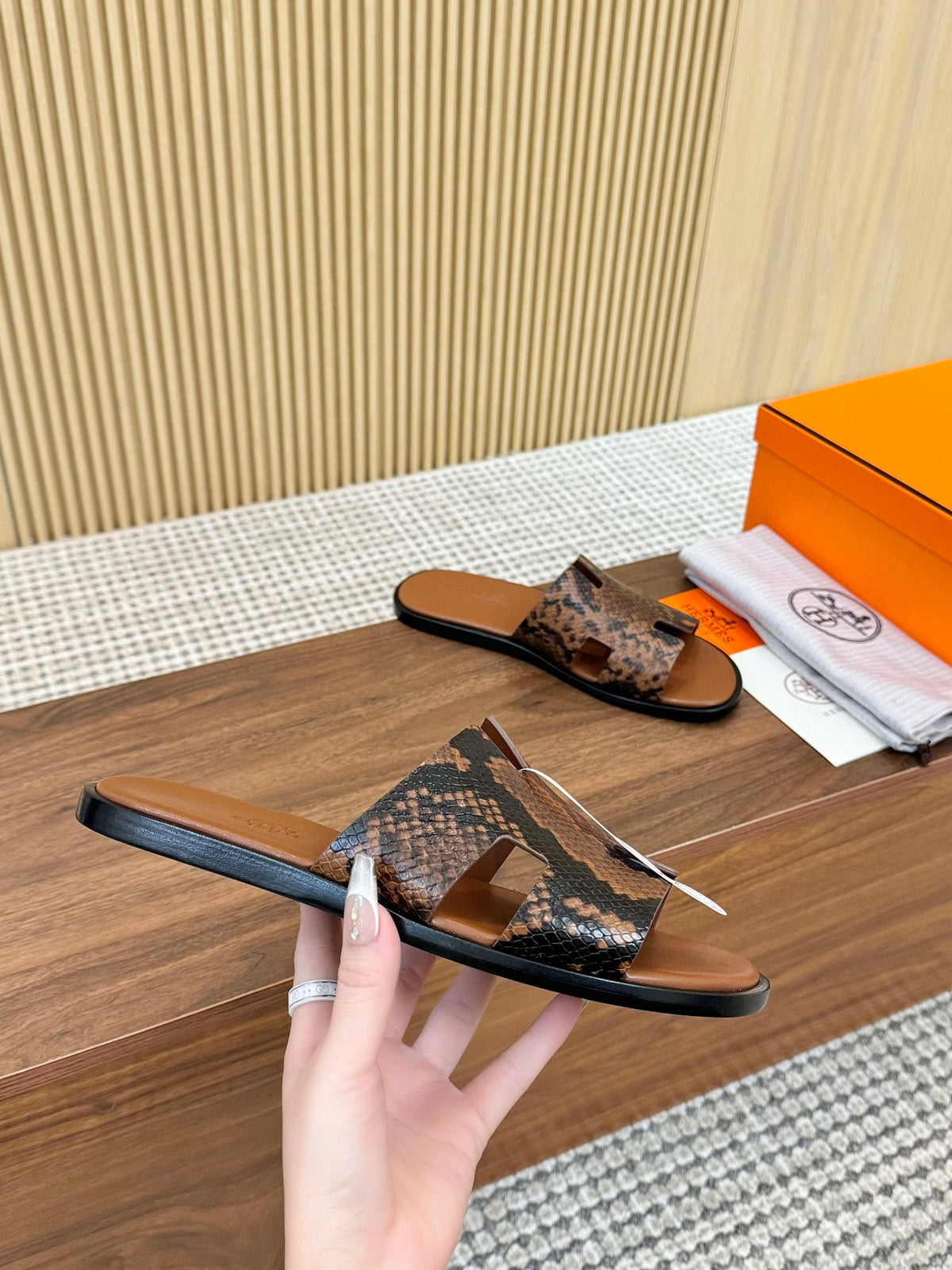 HM Izmir Sandals Brown Snakeskin 799287