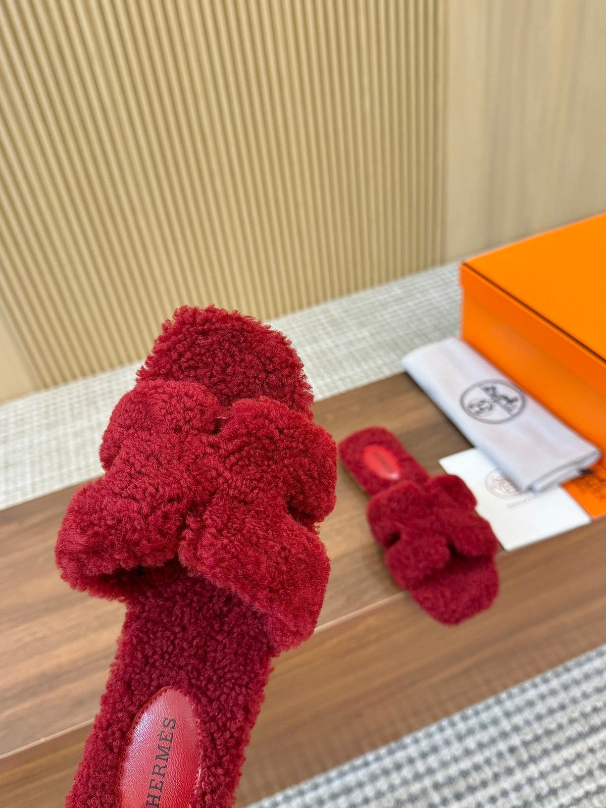 HM Oran Sandal Red Wool 543694