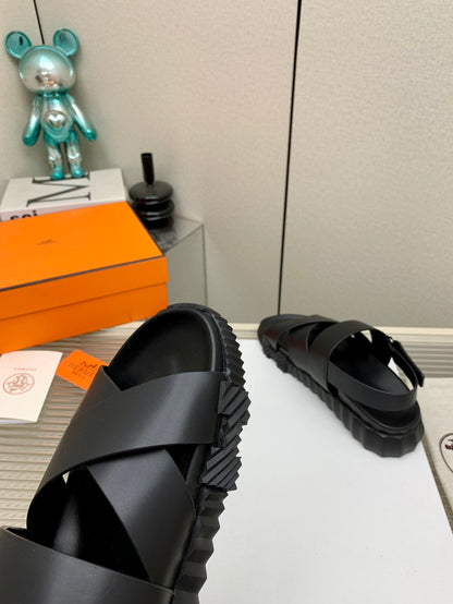 HM 25 Electric Sandal Cowhide and Rubber 245618