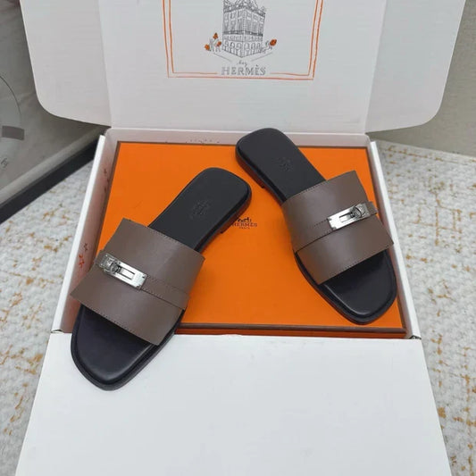 HM 26ss Oasis Sandals Brown Black Sheepskin Sliver Buckle 625165