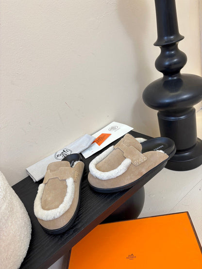 HM slippers birkenstocks taupe suede 478429